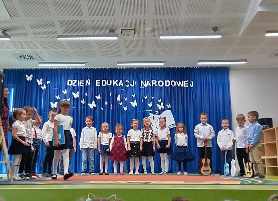 Dzieci podczas występu