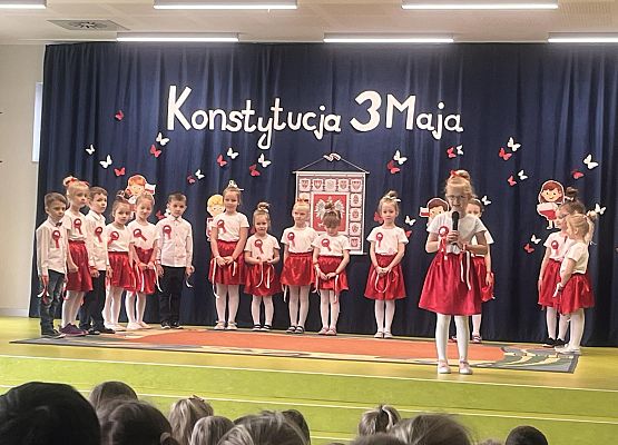 Występ dzieci.