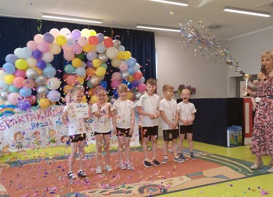 Grafika 8: VII Spartakiada Przedszkolaków ,,PRZEZ RUCH DO ZDROWIA".