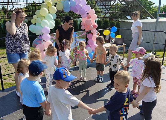 Grafika 1: Festyn Rodzinny – Przedszkole w Nowej Wsi Lęborskiej, 7 czerwca 2025