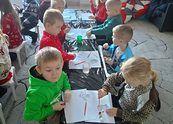 Grafika 10: Wyjazd do Runowa Grupa Jeżyki i Biedronki