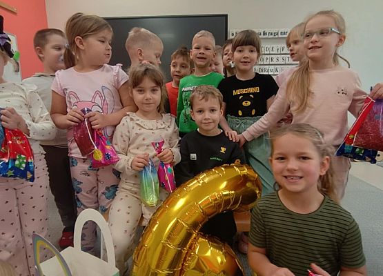 Grafika 2: Urodziny w Tygryskach grudzień