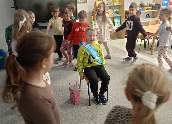 Grafika 5: Urodziny w Jeżykach