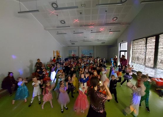 Grafika 4: Bal karnawałowy 2026r.
